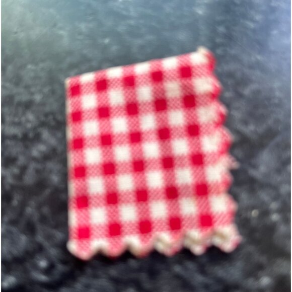 Vintage Barbie Red Riding Hood Red Checked Napkin #0880 Little Theater Excellent - Picture 5 of 6